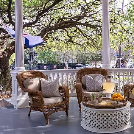 Sully Mansion Bed & Breakfast Inn-3